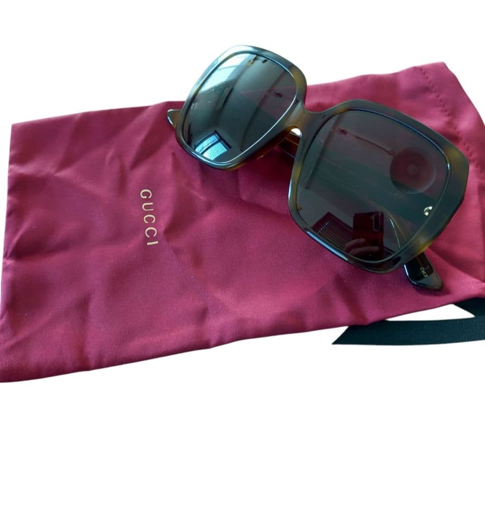 正規品　新品未使用　GUCCI ブラウン スクエア型 サングラス