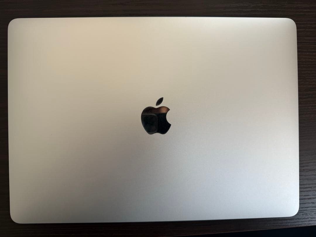 【良品】Apple MacBook Air M1 2020モデル