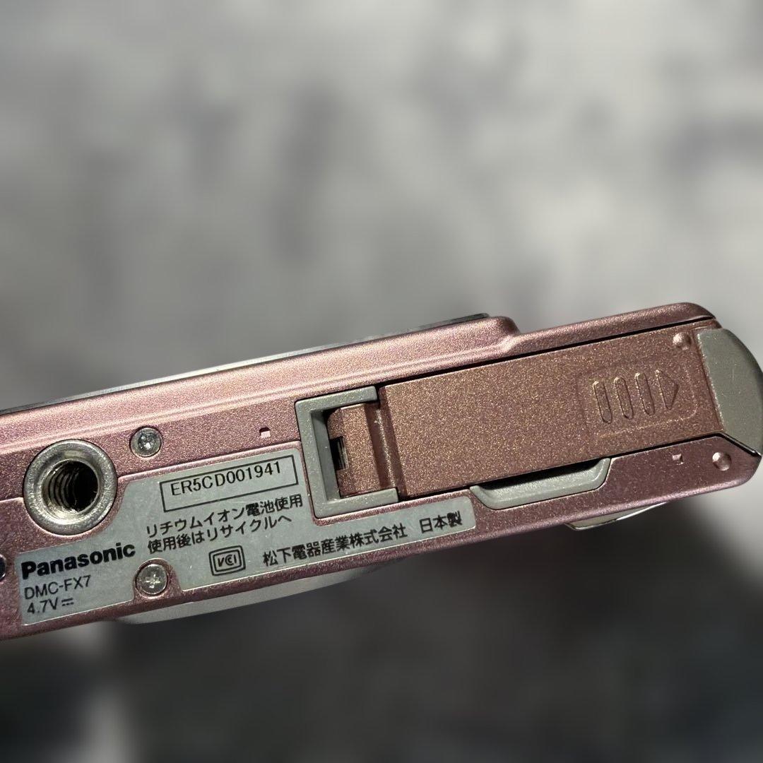 LUMIX DMC-FX7 デジタルカメラ Panasonic 中古品