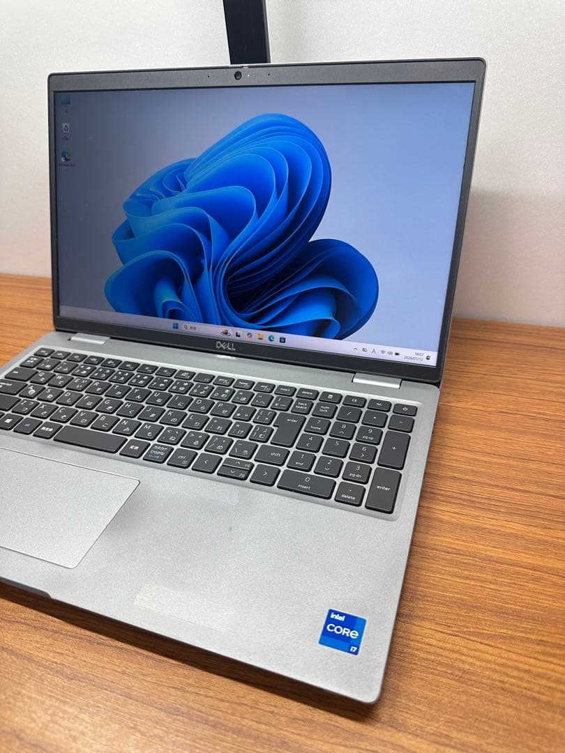 Windowsノート本体 Dell Latitude 5520 i7-1165G7 8Gb 256Gb