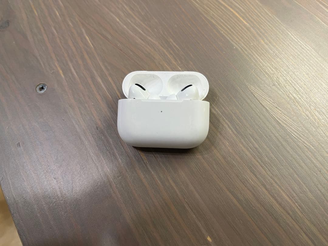 iPad本体 iPadPro11 & KeyboardFolio & AirPodsPro