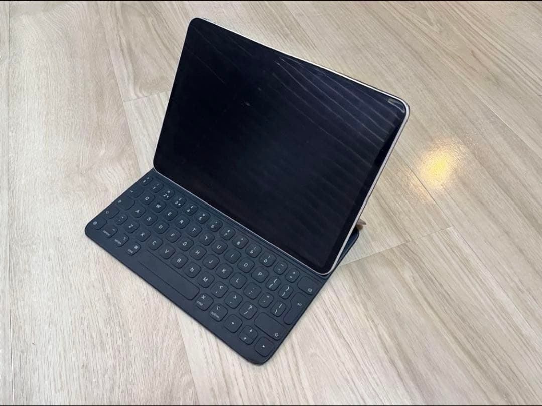 iPad本体 iPadPro11 & KeyboardFolio & AirPodsPro