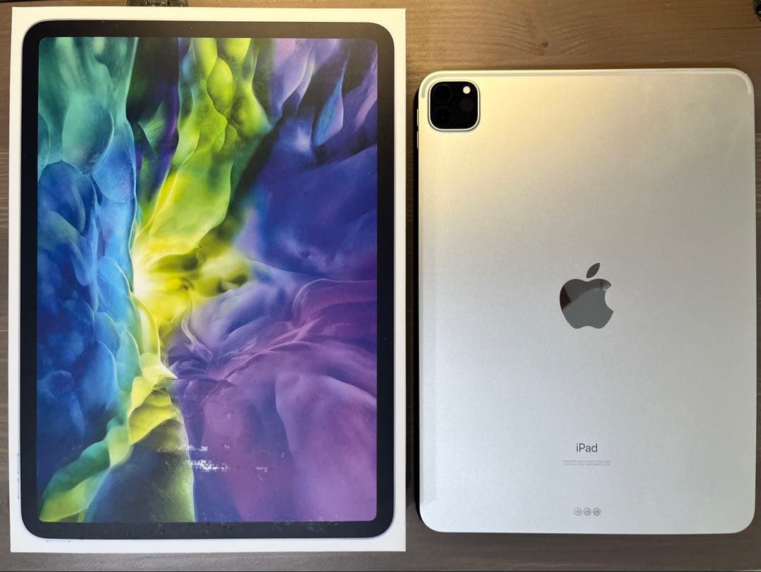 iPad本体 iPadPro11 & KeyboardFolio & AirPodsPro