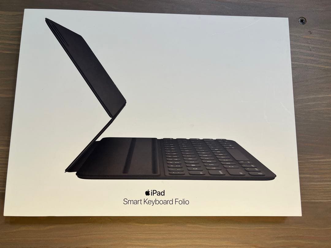 iPad本体 iPadPro11 & KeyboardFolio & AirPodsPro