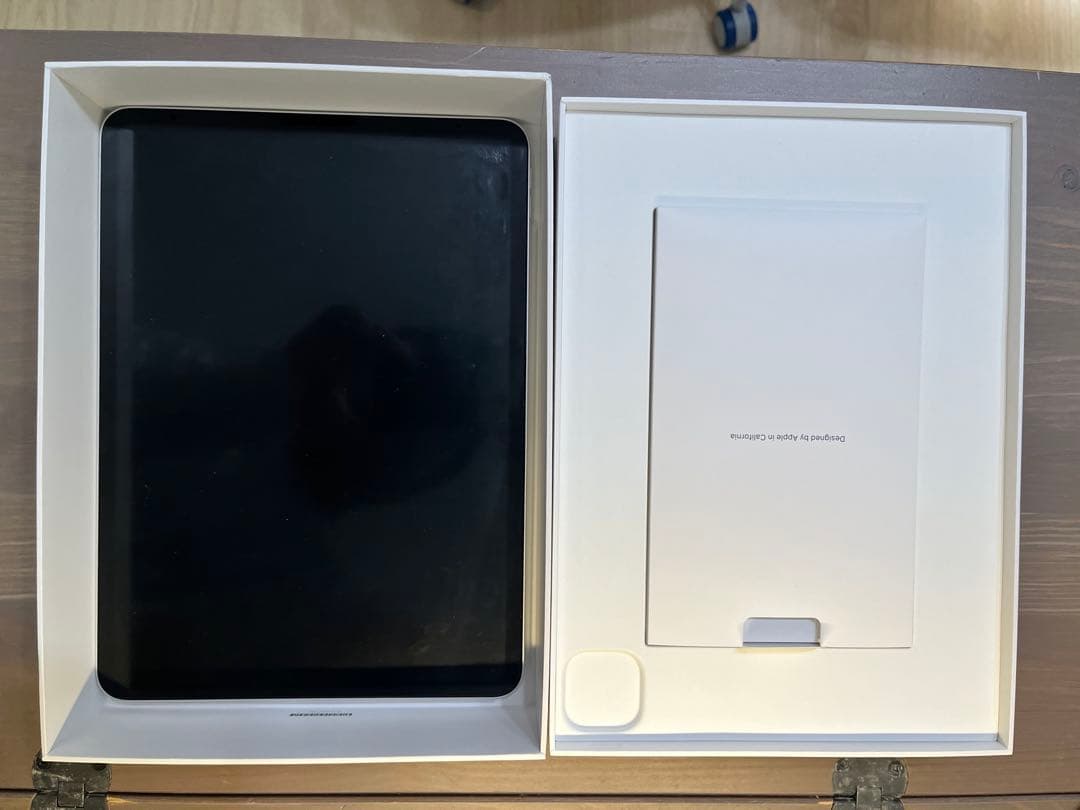 iPad本体 iPadPro11 & KeyboardFolio & AirPodsPro