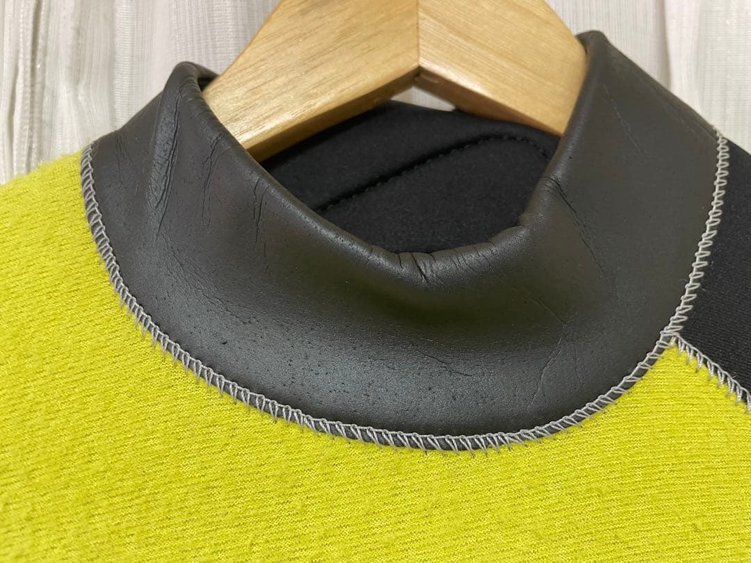 オニール　スーパーフリーク ウィメンズ ウエットスーツ バックジップ 5x3mm