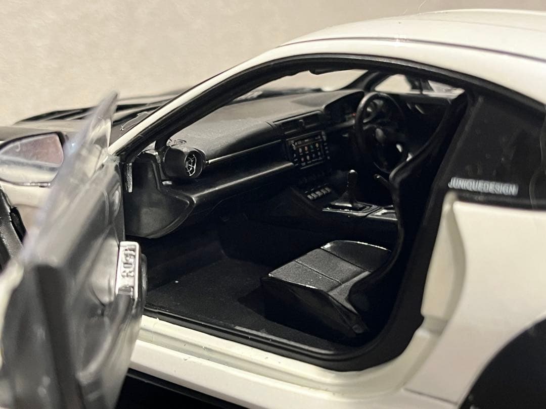 Solido 1/18 トヨタ GR86 LB-WORKS