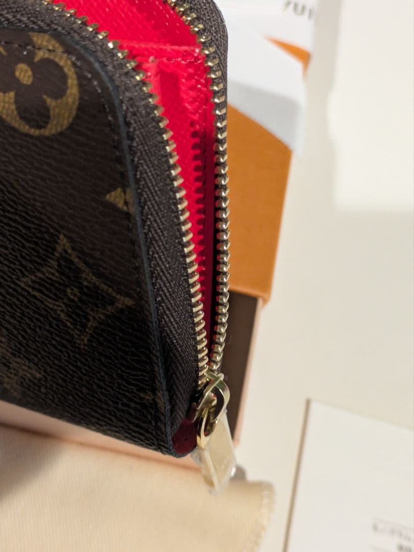 ※新品未使用※ルイヴィトン ジッピーパース ヴィヴィエンヌ