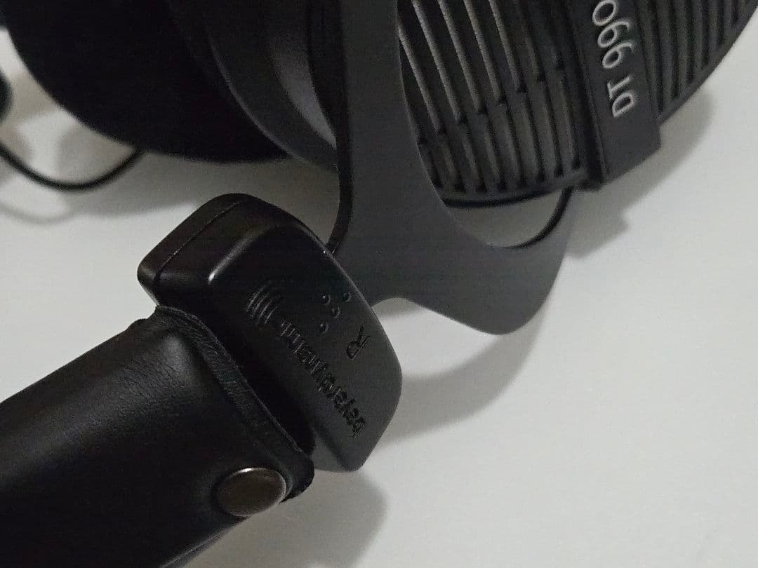 beyerdynamic - DT 990 PRO 250Ω