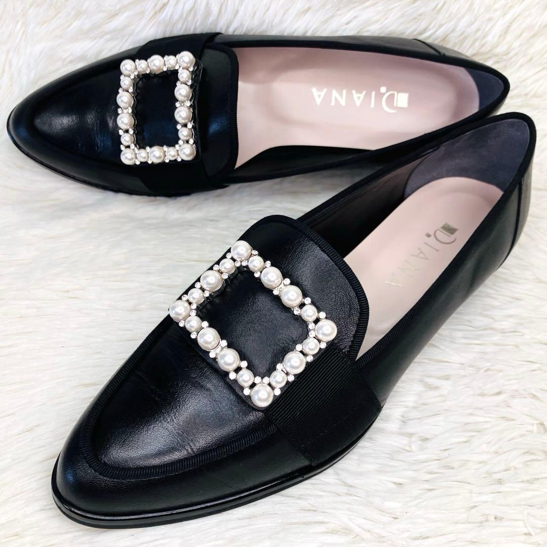 【未使用級】DIANA24㌢スクエアバックルパールジビュー　ポインテッドシボ革