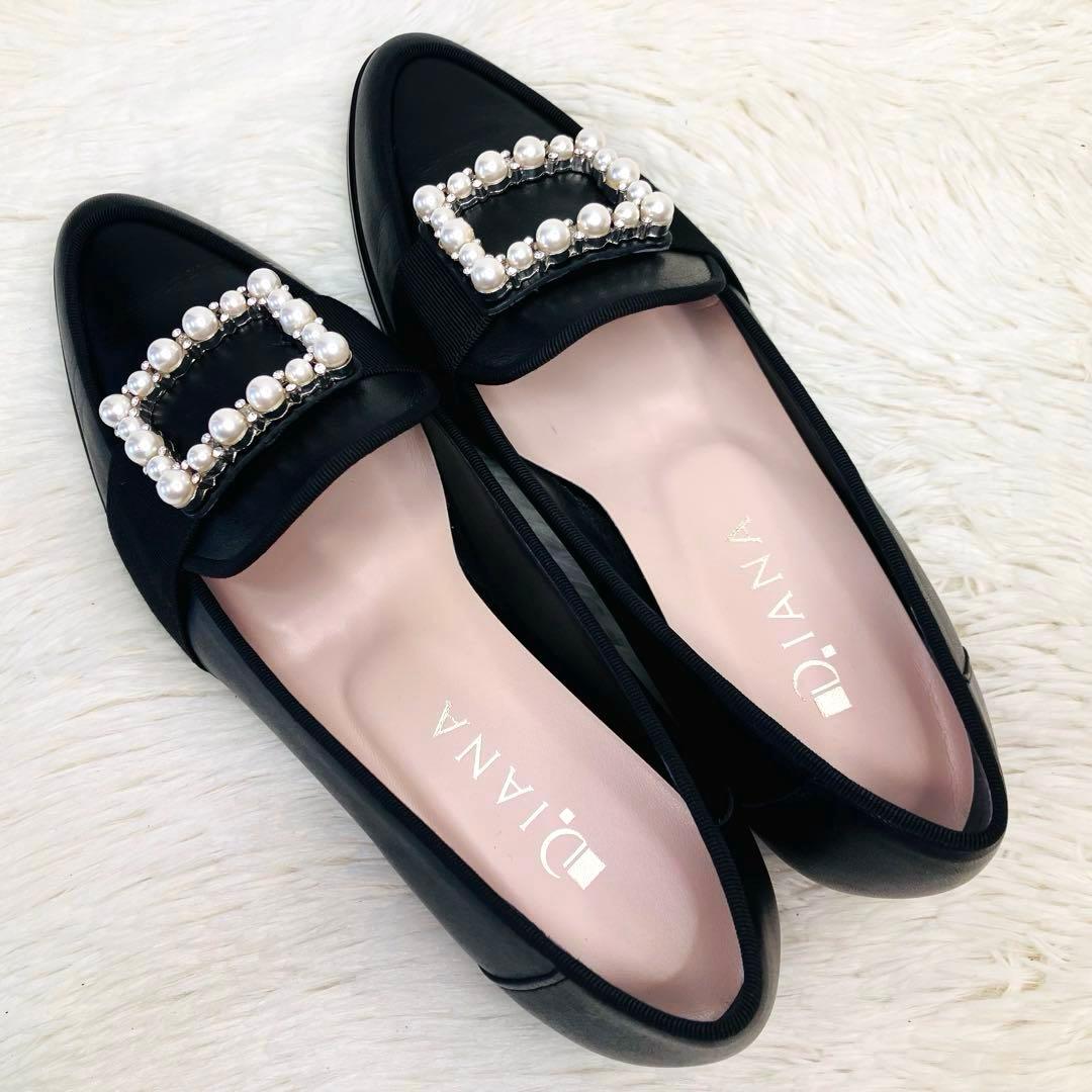 【未使用級】DIANA24㌢スクエアバックルパールジビュー　ポインテッドシボ革