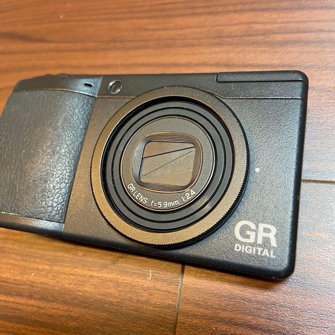 RICOH GR DIGITAL Ⅱ デジカメ ほぼ新品 4936
