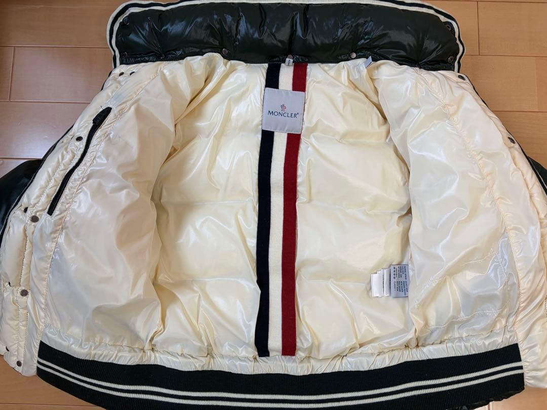 Moncler ブランソン ダウンジャケット サイズ1 S M グリーン カーキ