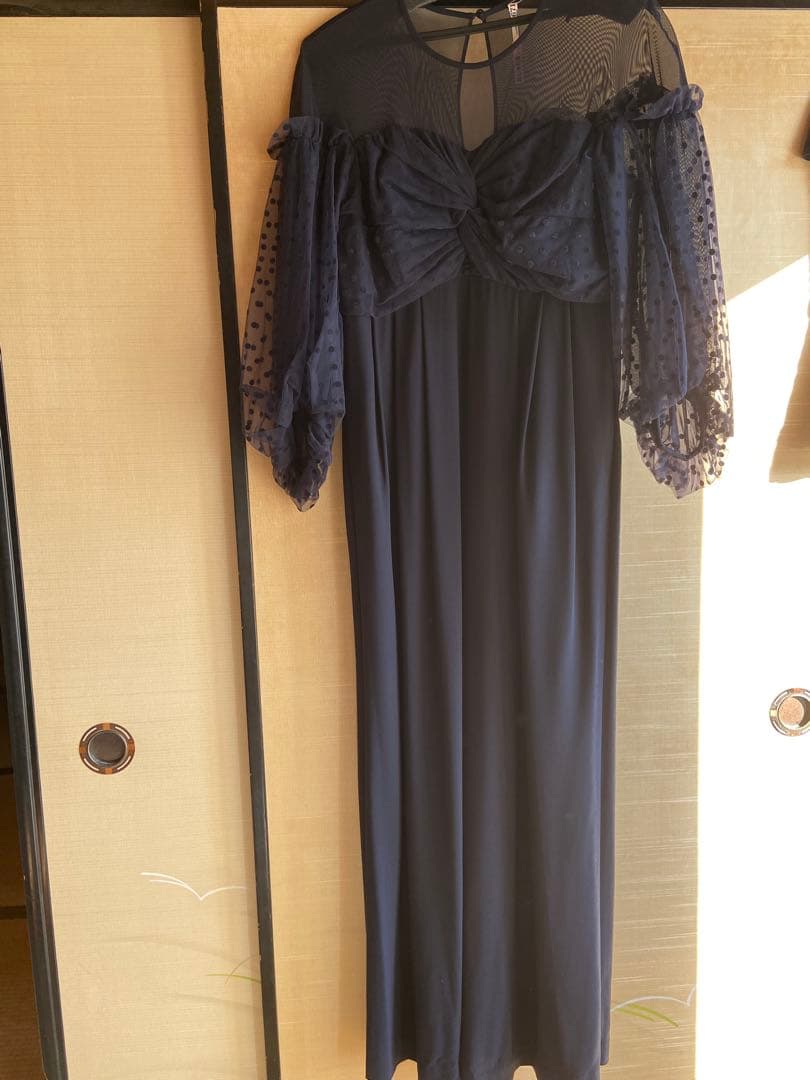 ネイビードットオフショルダーセットアップ