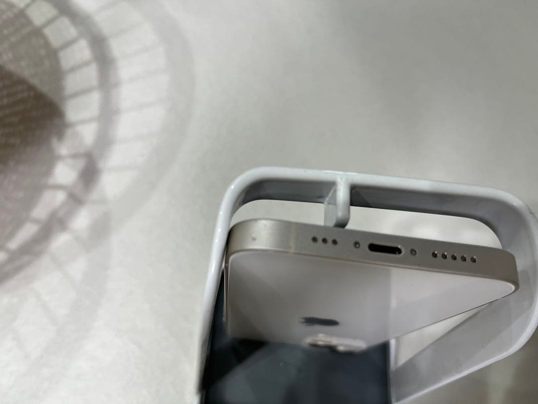 Apple iPhone 13 ホワイト 本体　箱あり　SIMフリー