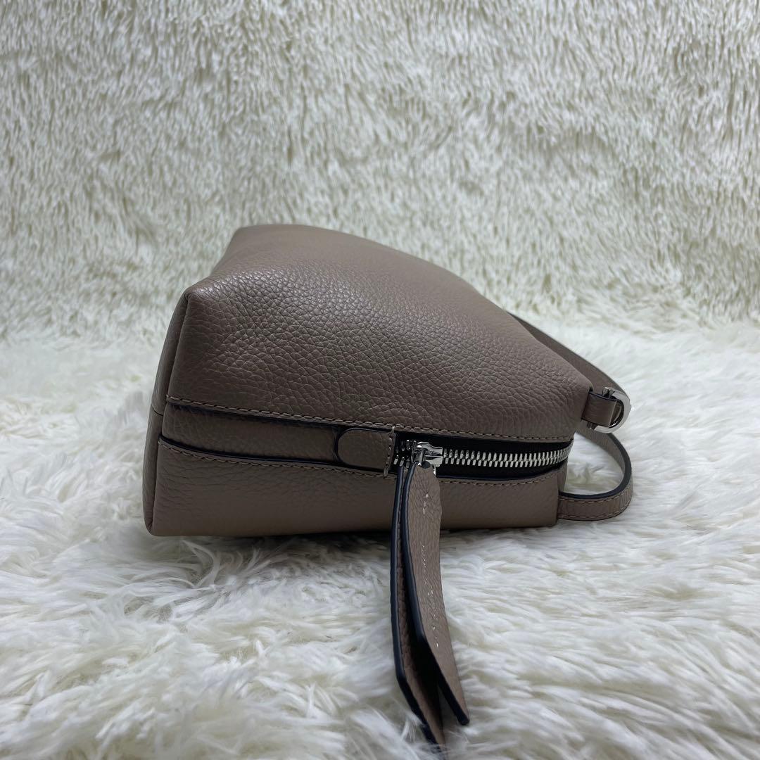 【美品】ジャンニキャリーニ アリファ 2way シボ革 グレージュ