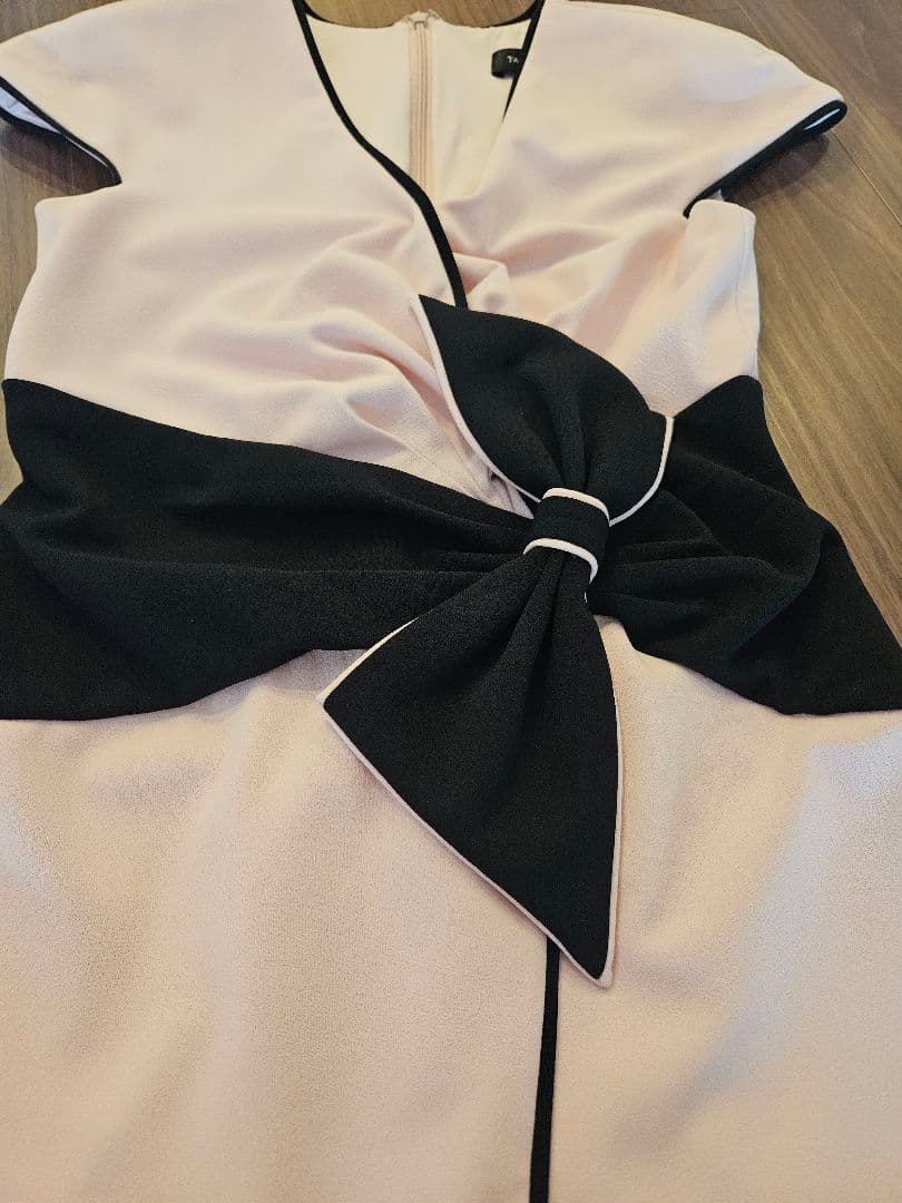 1月迄！最安値！【タダシ・ショージバイカラーラップワンピース☆