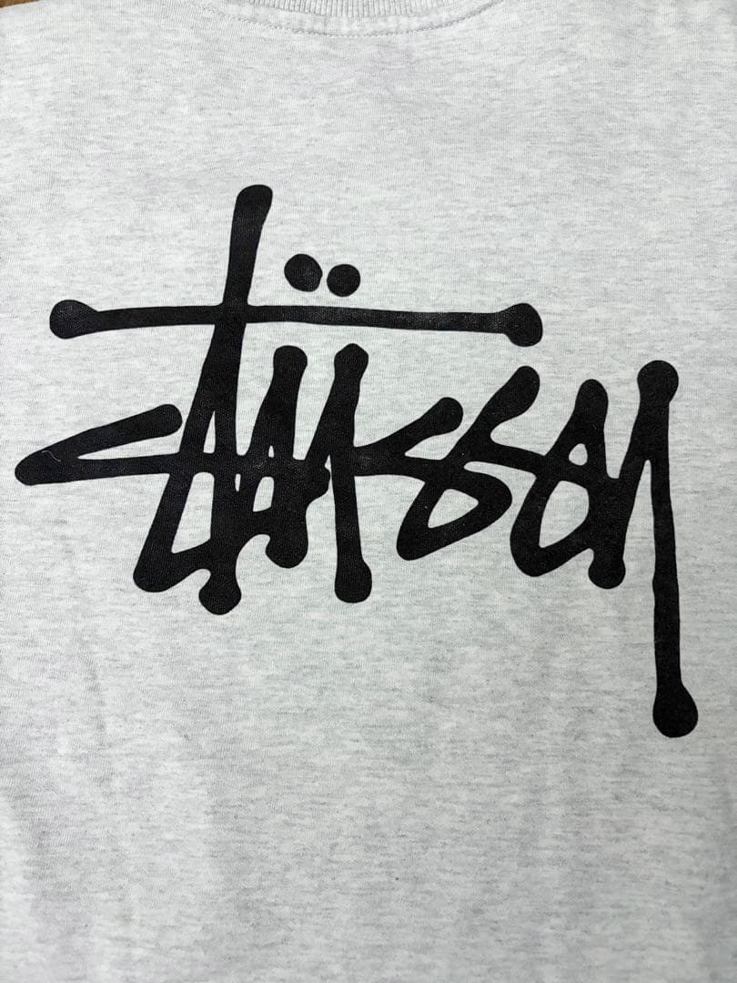 ステューシー ストックロゴ トレーナー グレー L