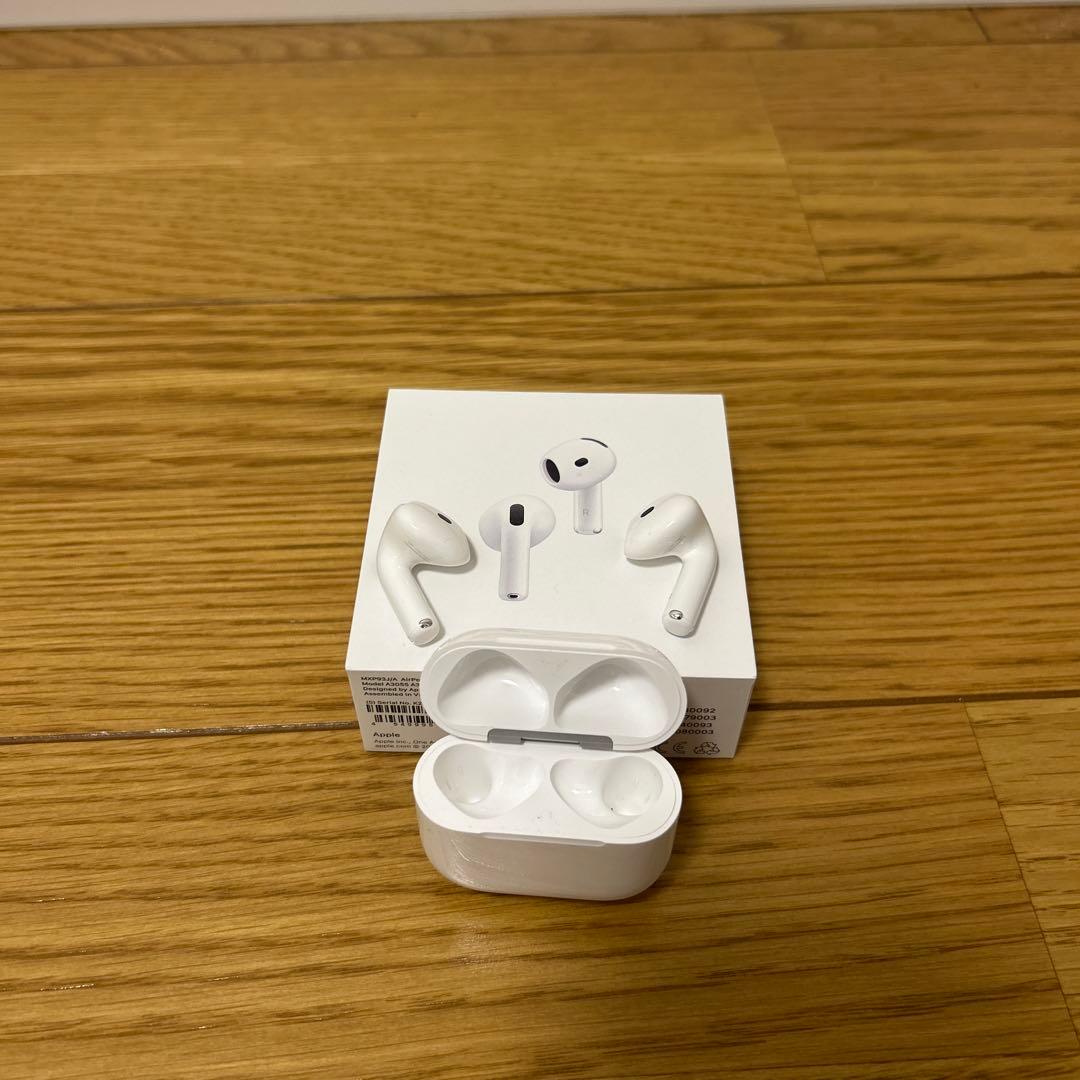 AirPods4 アクティブノイズキャンセリングホワイト 本体