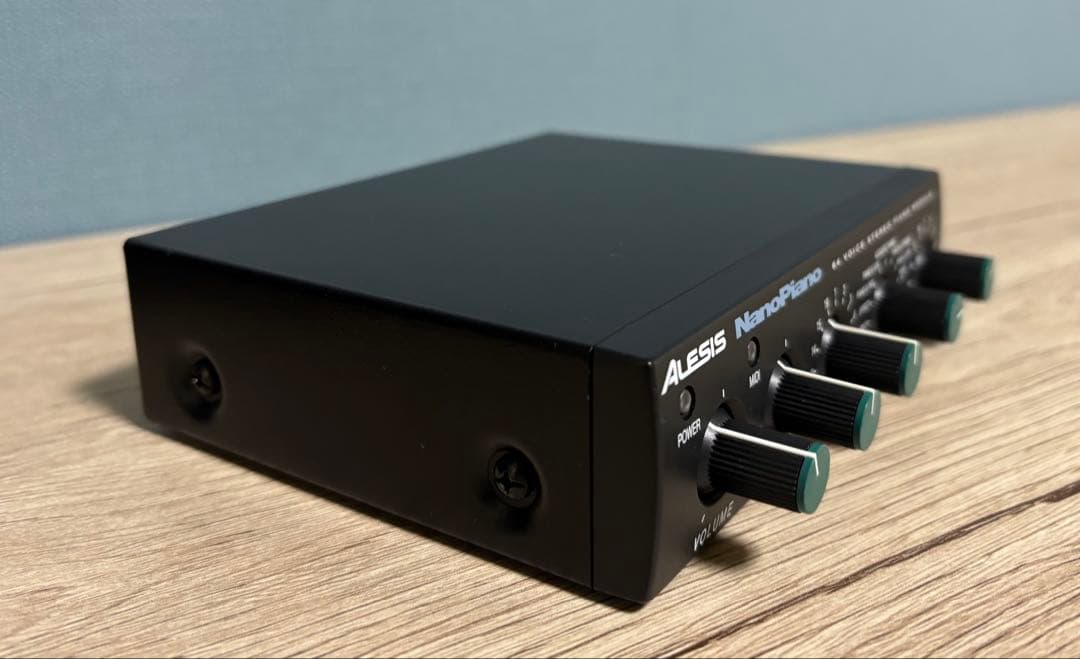 Alesis NanoPiano 【美品】音出しmidi確認済　アダプタ付き