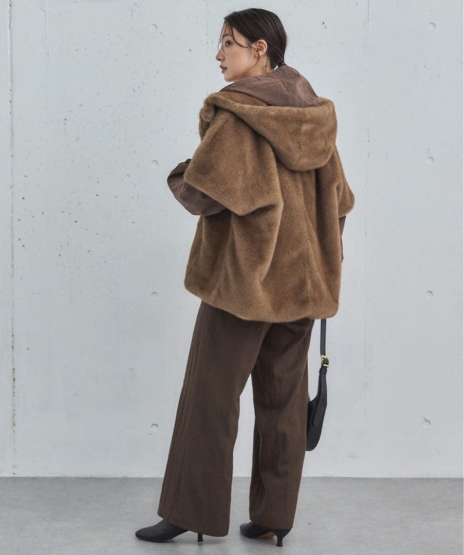 完売　新品未使用ドゥアルシーヴ DOUX ARCHIVESミンクファーフーディー