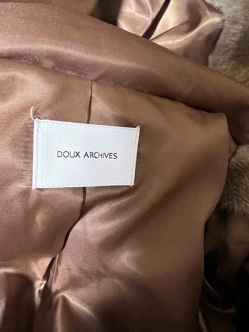 完売　新品未使用ドゥアルシーヴ DOUX ARCHIVESミンクファーフーディー