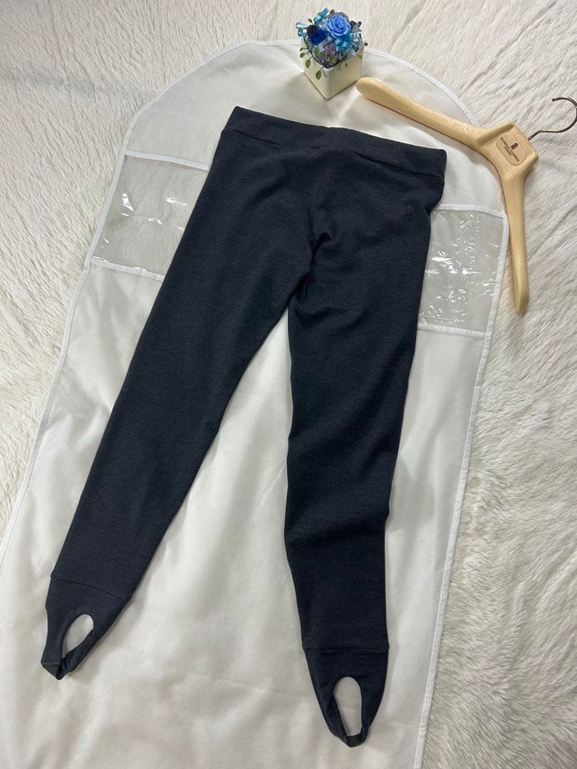 ブルネロクチネリ レギンス ストレッチ 42