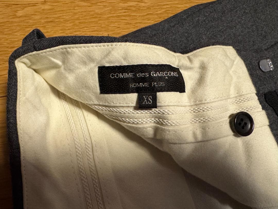 COMME des GARCONS HOMME PLUS 2タック ウールパンツ