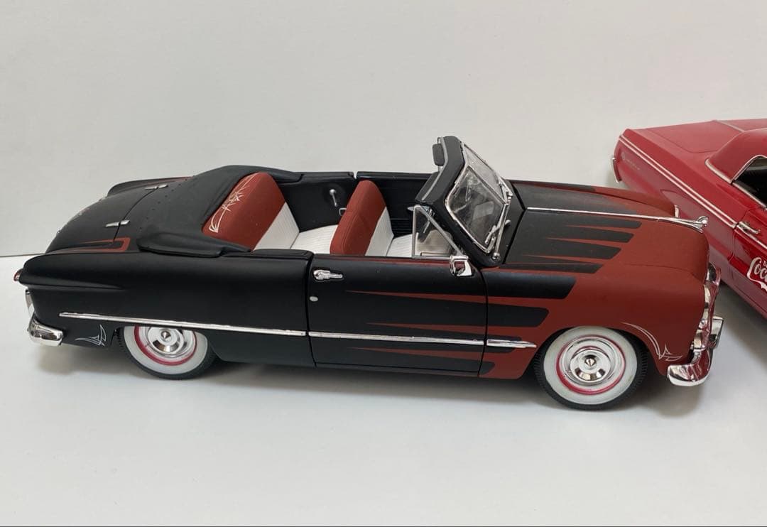 レア！　絶版　1/18 アメ車　ミニカー　フォード　ビクトリア　1950 旧車