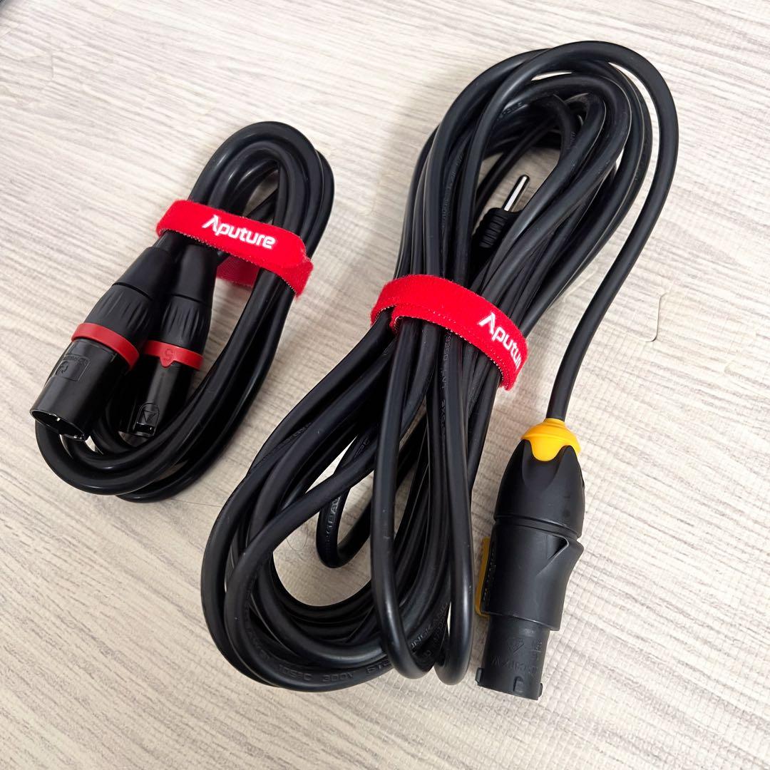 ソフトボックス＆スタンド付きAputure C120dII 動画撮影用ライト