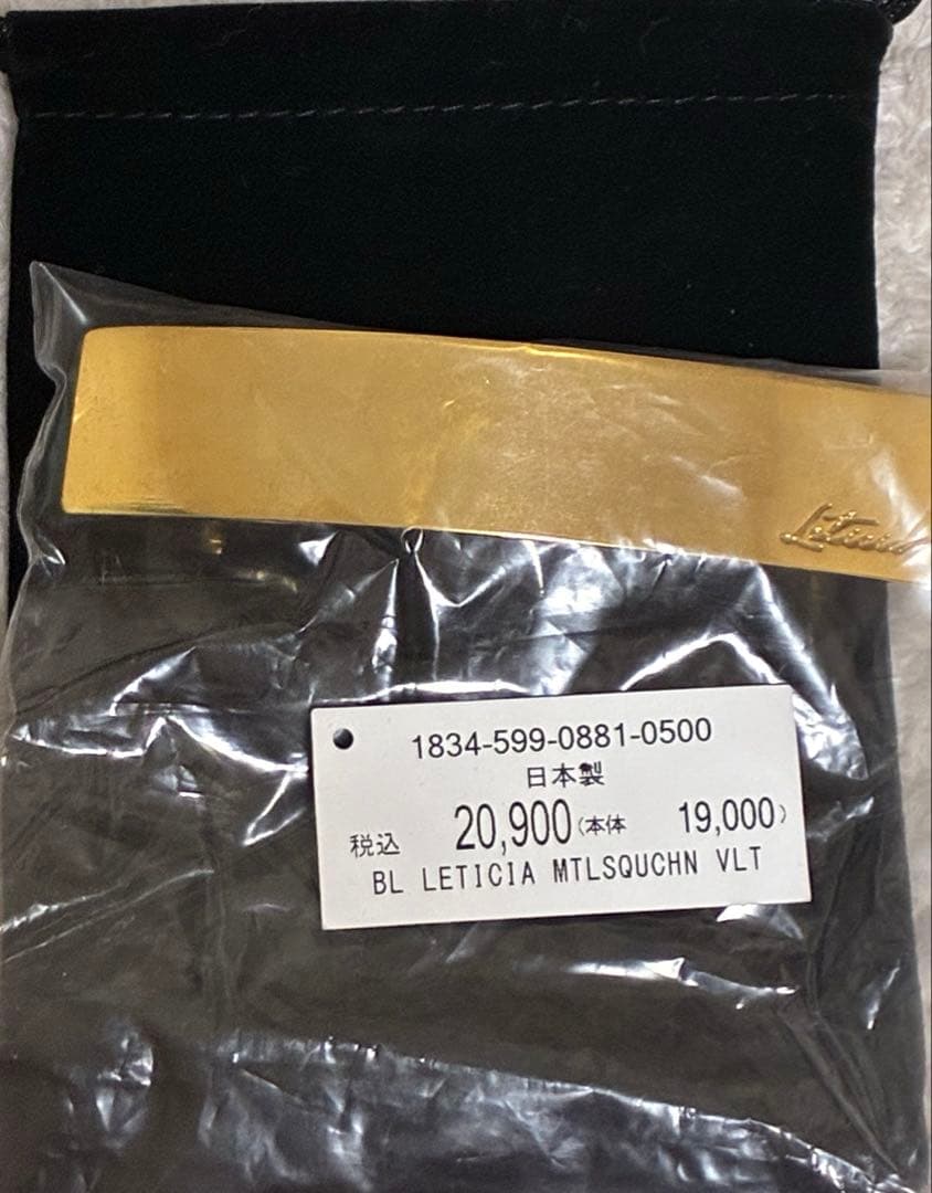 ヘアアクセサリー LETICIA