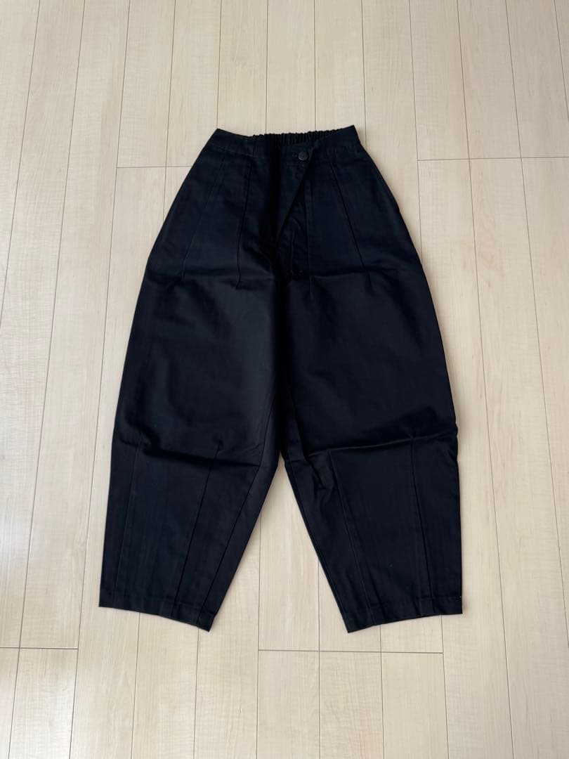 Nala コクーンチノパンツ　S