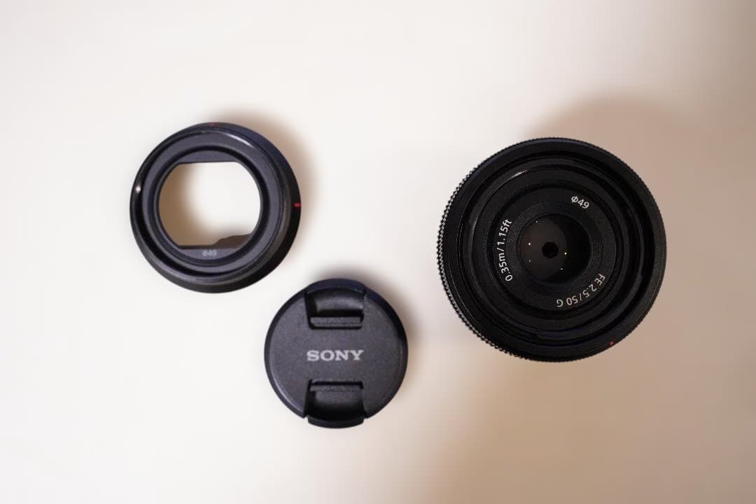 カメラレンズ　SONY SEL50F25G