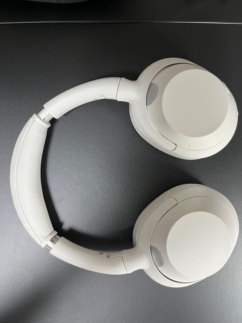 ヘッドホン SONY ULT WEAR WHITE