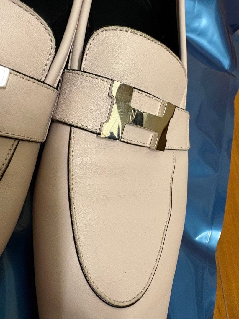 エルメス　ピンク　モカシン