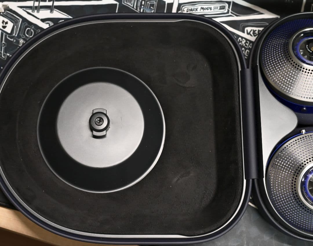 Dyson ワイヤレスヘッドホン