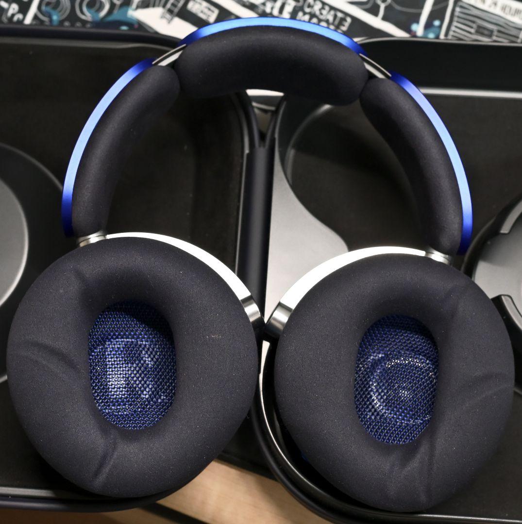 Dyson ワイヤレスヘッドホン