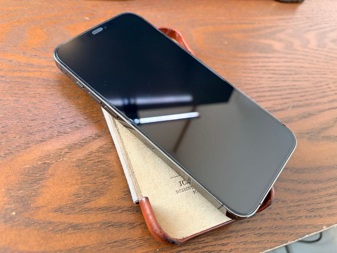 iPhone 12 ProMaxグラファイト 256GB