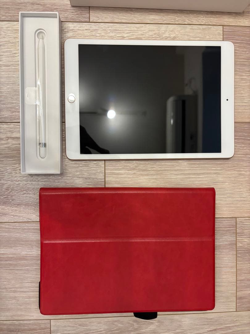 iPad 第7世代 Apple Pencil ケース付き