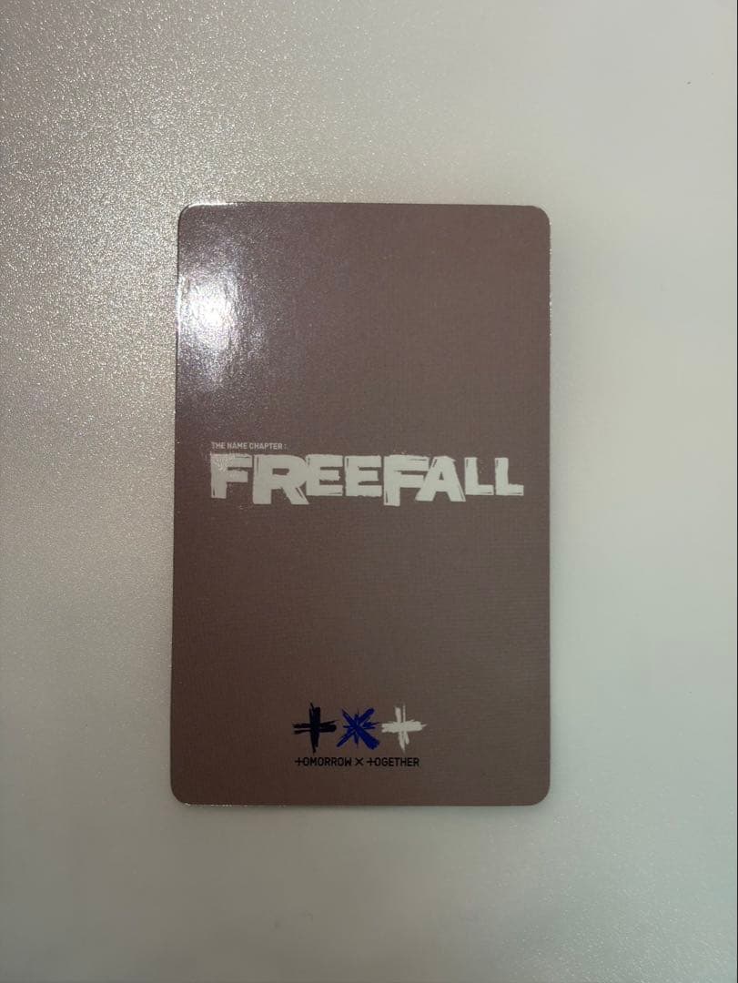 ヒュニンカイ HUENINGKAI 直筆サイン トレカ FREEFALL