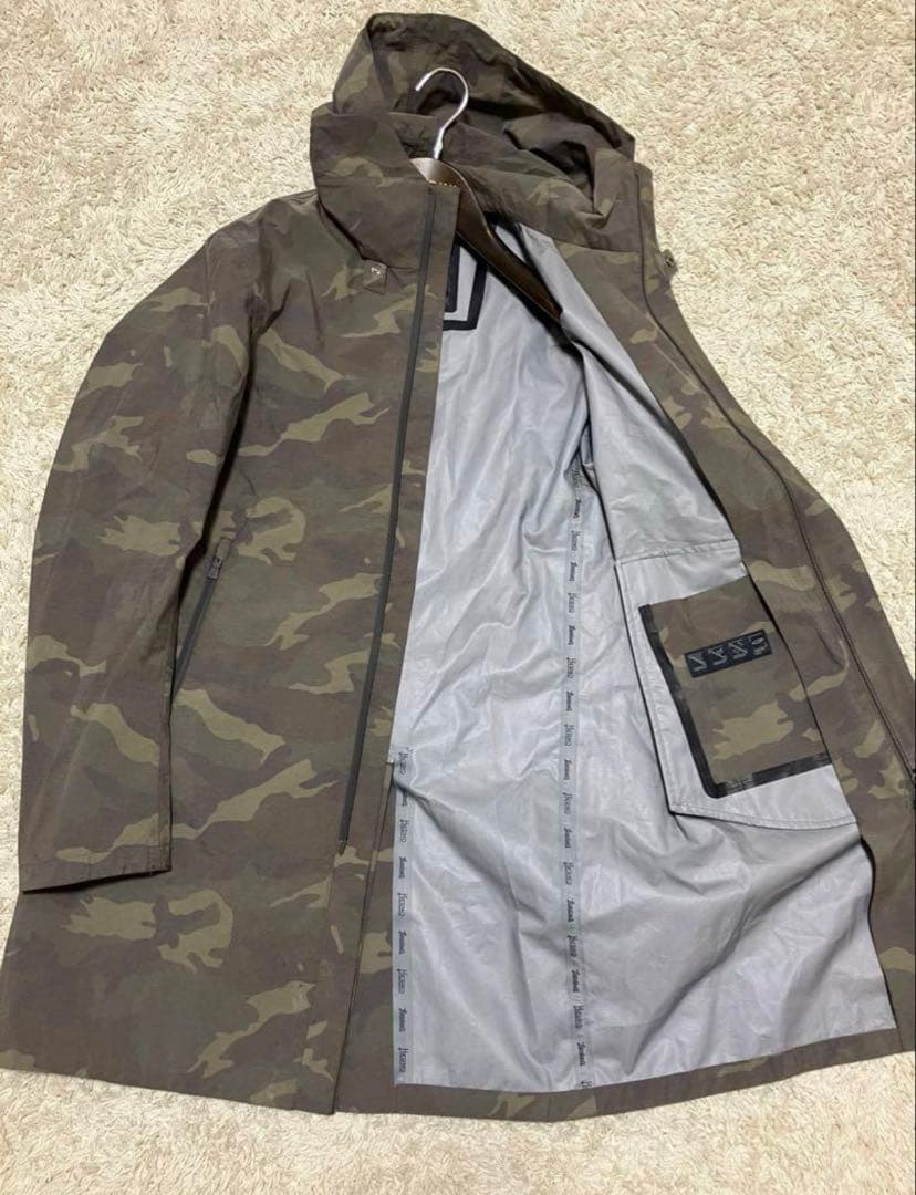 HERNO Laminar ウォータープルーフフーディーコート 46