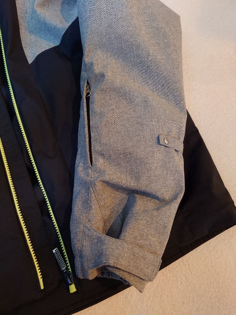 デサント スキーウェア上下 フード付き