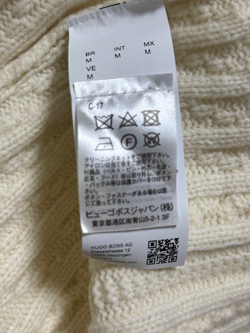 HUGO BOSS メンズニット　セーターＭ