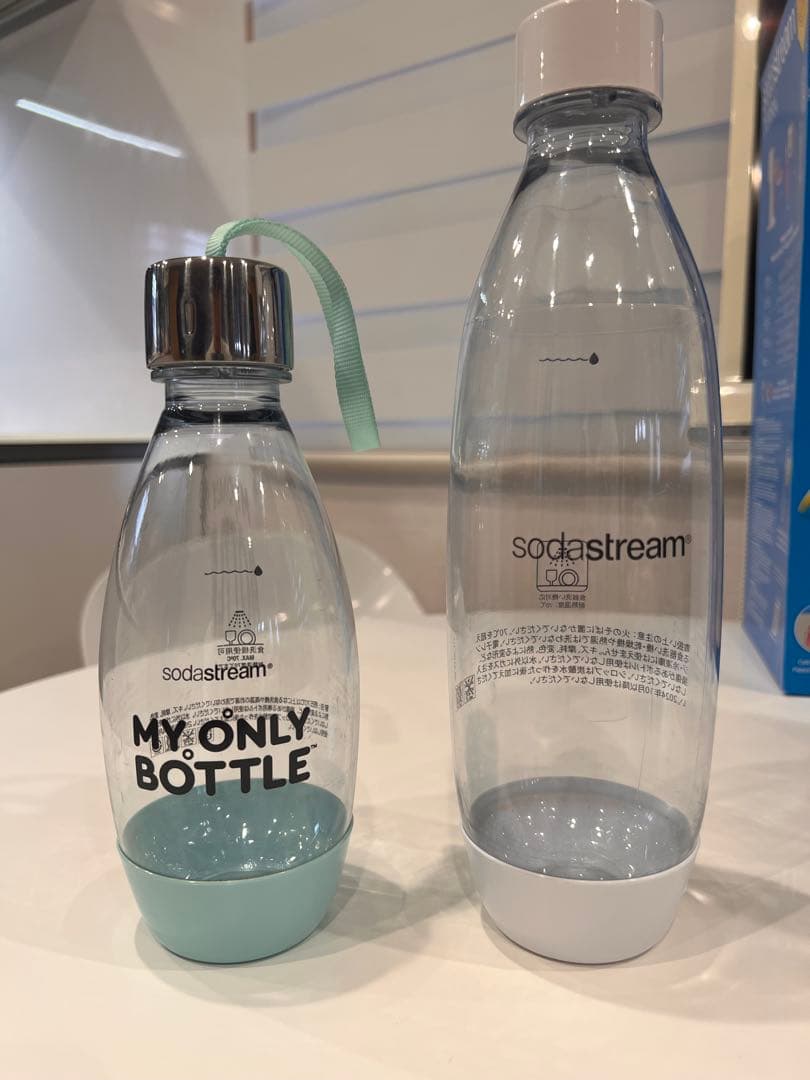 SodaStream TERRA 本体 ボトル×2本 ガスシリンダー付き
