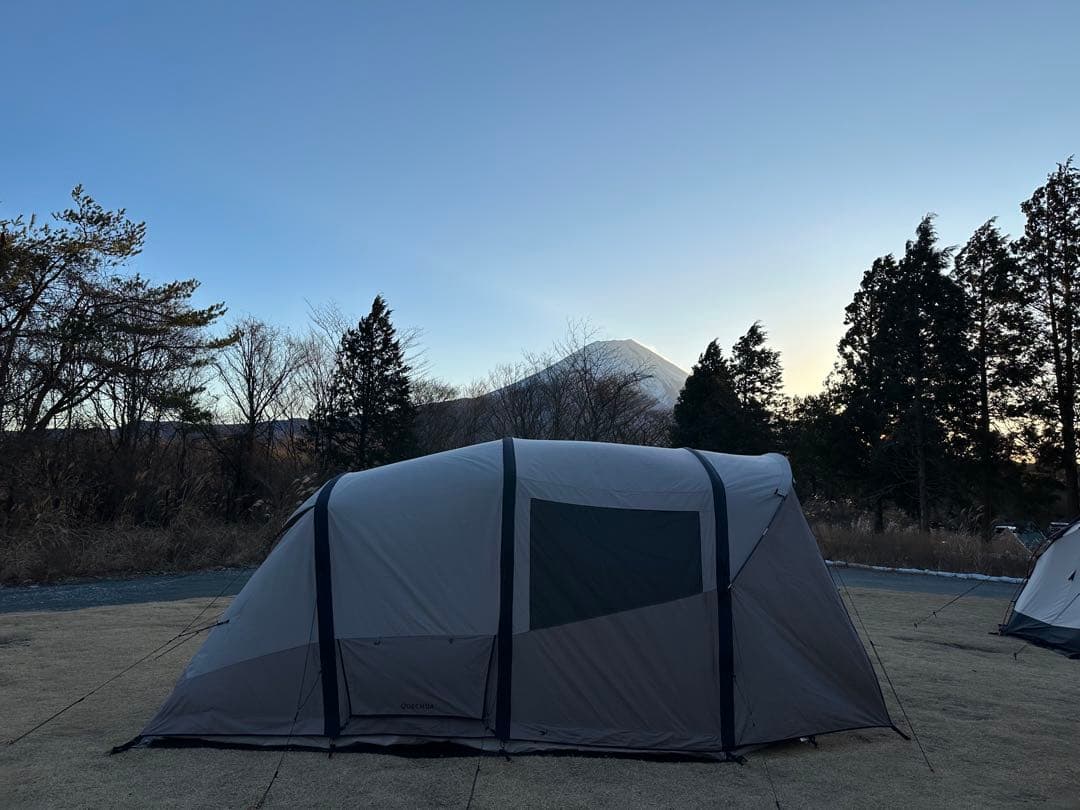 ケシュアエアテント　ドーム型　ベージュ