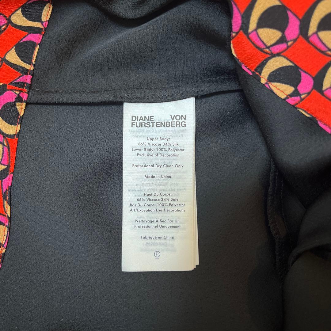 ドット柄ラップ風ドレス 長袖