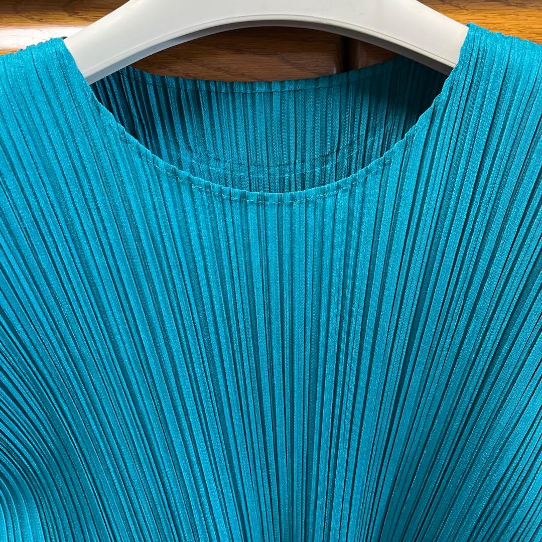 PLEATS PLEASE ピーコックグリーン長袖トップス　サイズ3