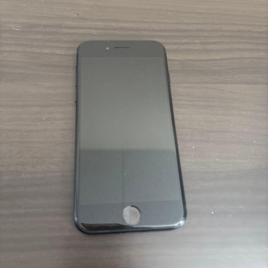 Apple iPhone SE ブラック 64GB