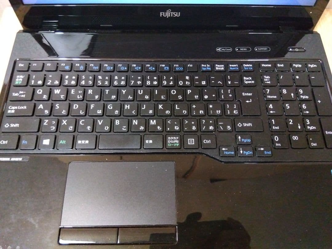 富士通　Lifebook AH46/W i5-6300HQ