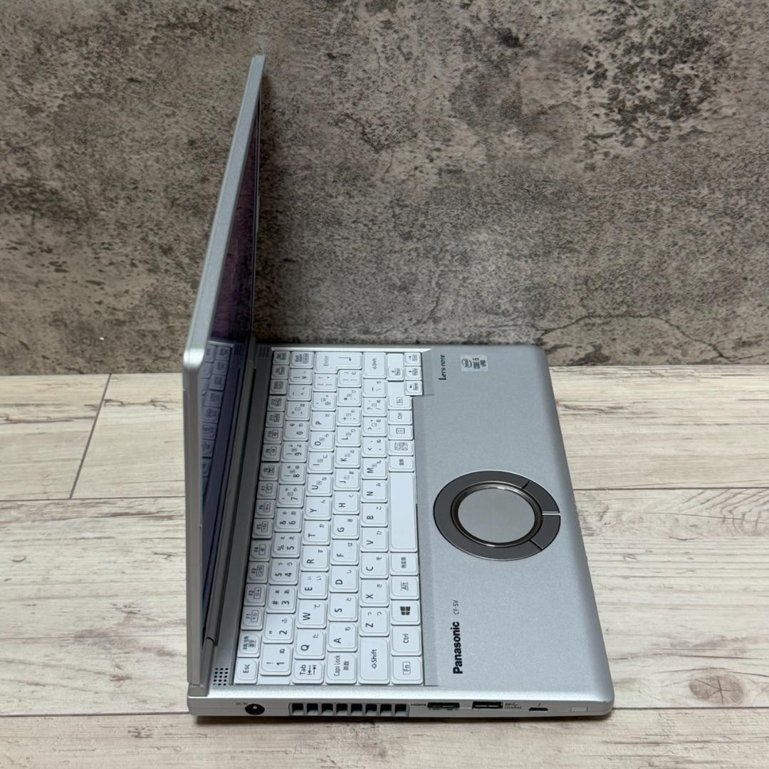 ☆美品☆ 小型軽量 レッツノート ノートパソコン 第10世代i5 オフィス付